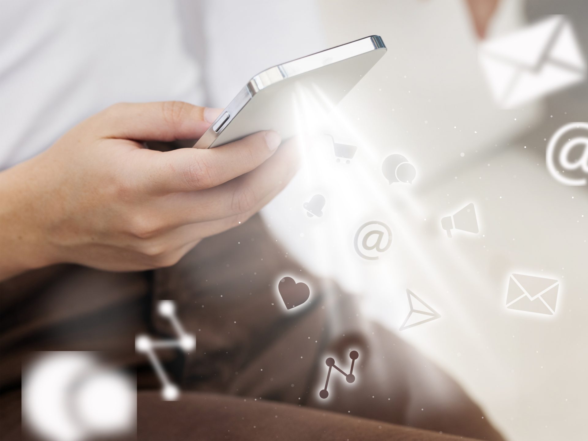 social media manager con teléfono en barcelona